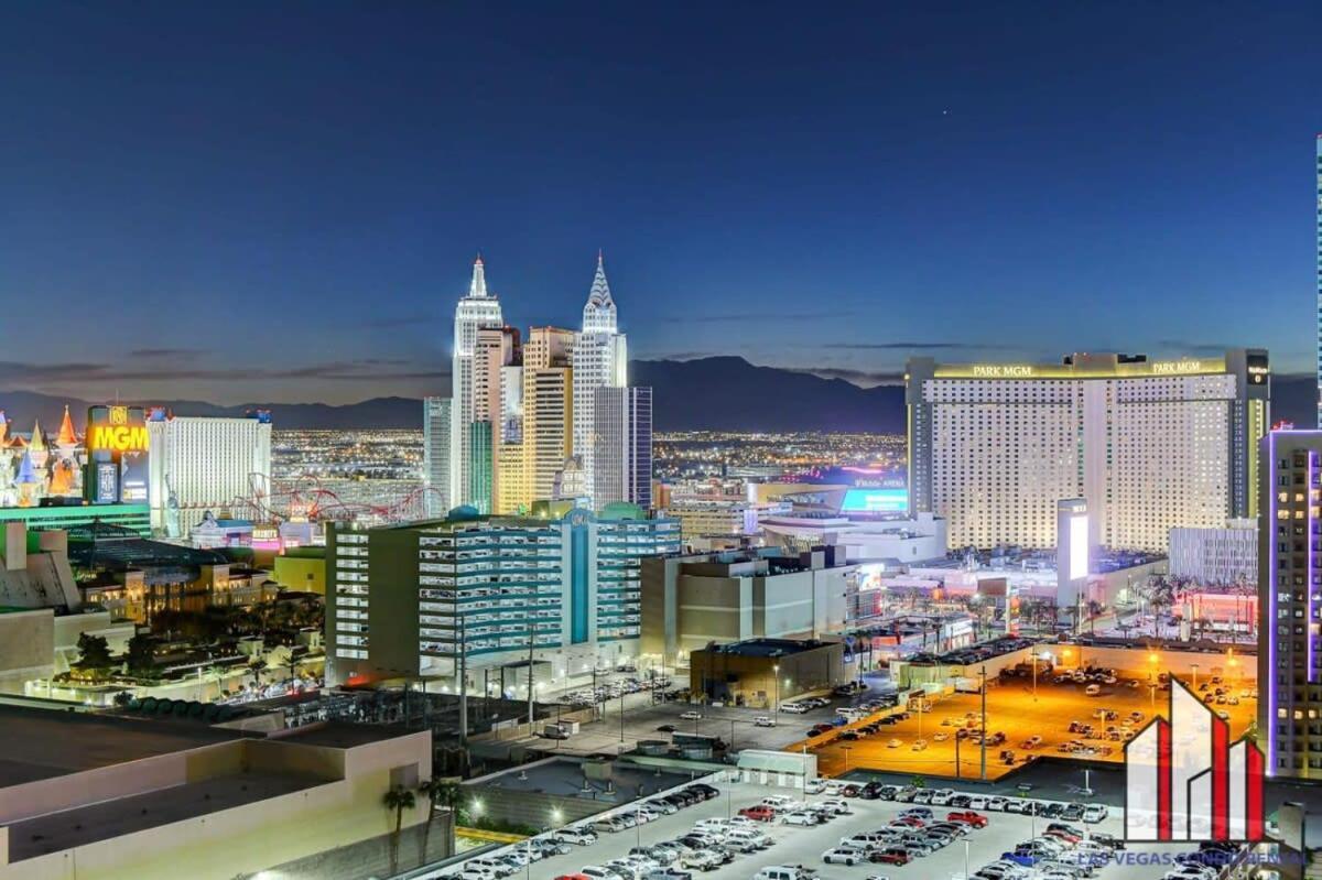 Mgm Signature-23-811 F1 Track & Strip View Studio Las Vegas Esterno foto